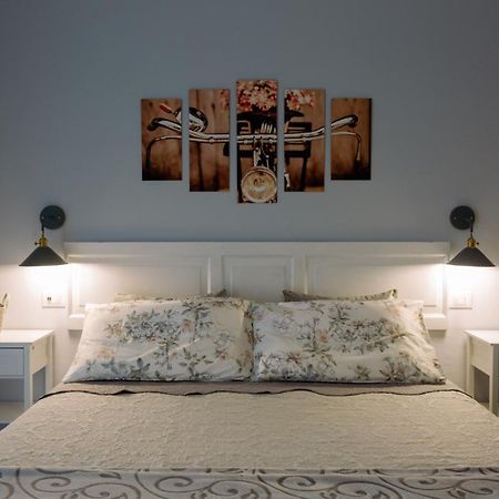 La Bicicletta Rooms Кремона Екстериор снимка