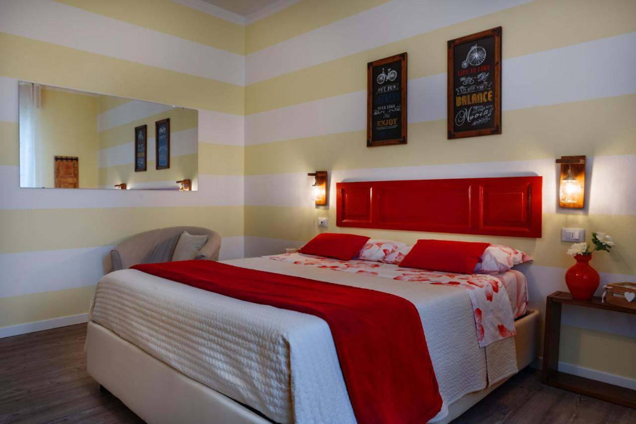 La Bicicletta Rooms Кремона Екстериор снимка